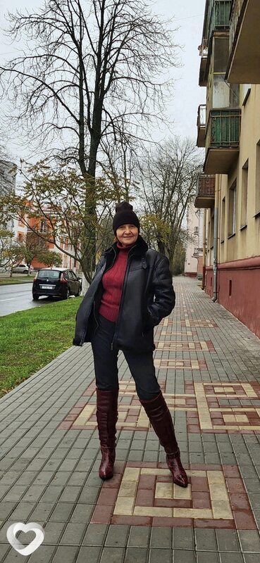 Катя