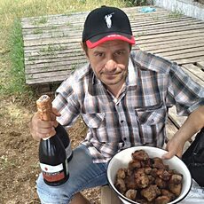 Виктор