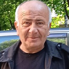 Борис