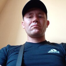 Артём