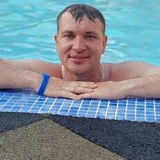 Валя