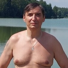 Артём