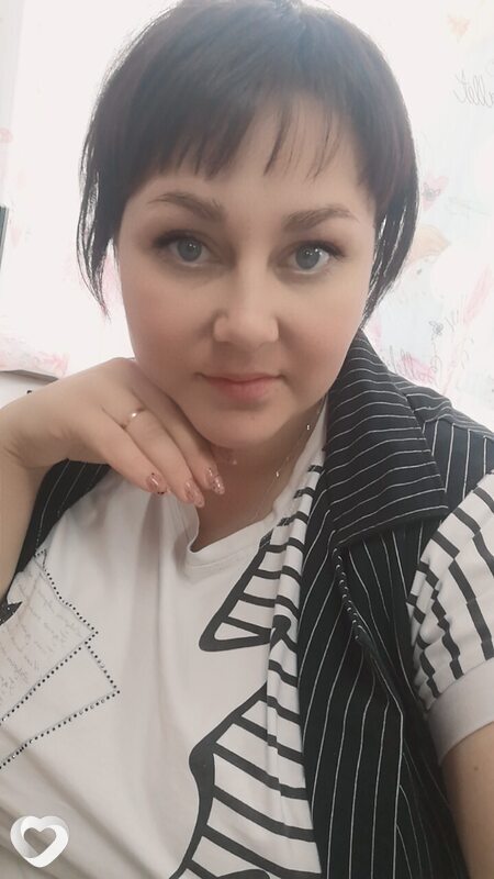 Аня