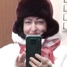 Полина