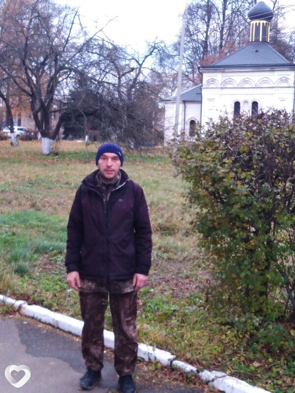 Толя