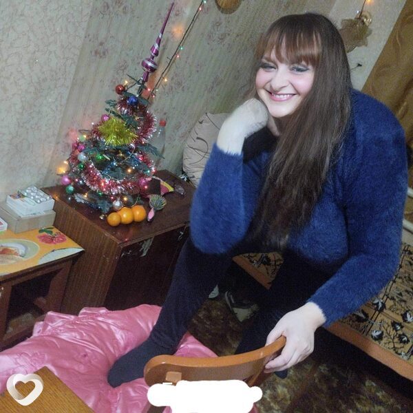 Полина