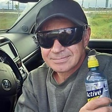 Валя