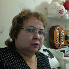 Надя