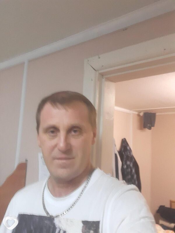 Валя