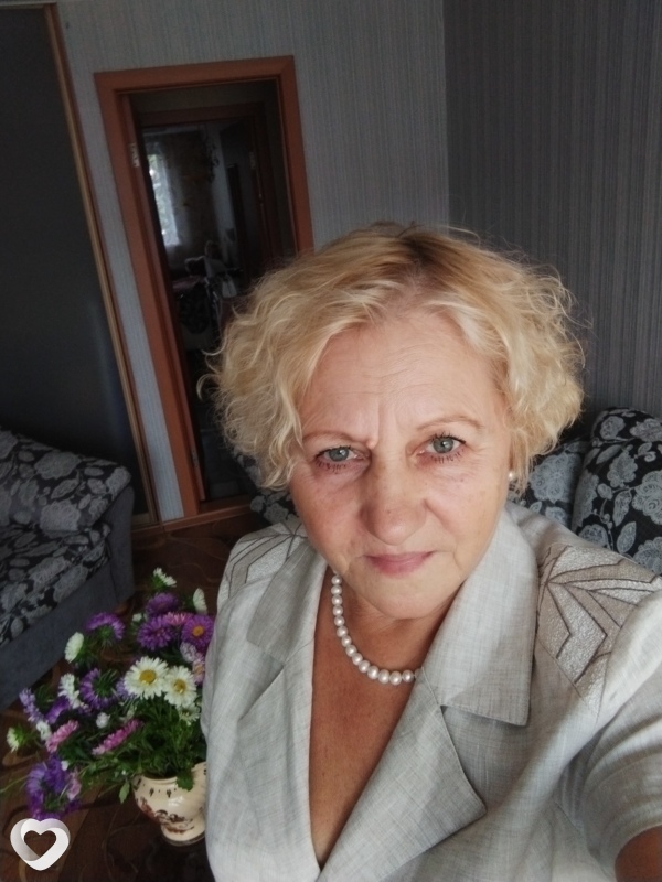 Ева