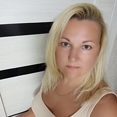 Яна