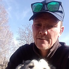 Артём