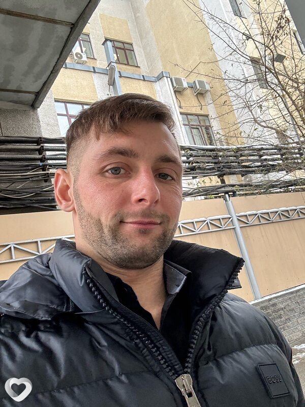 Виктор