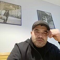 Михаил