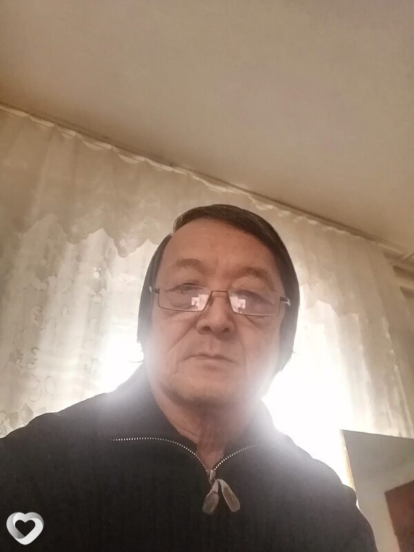 Женя