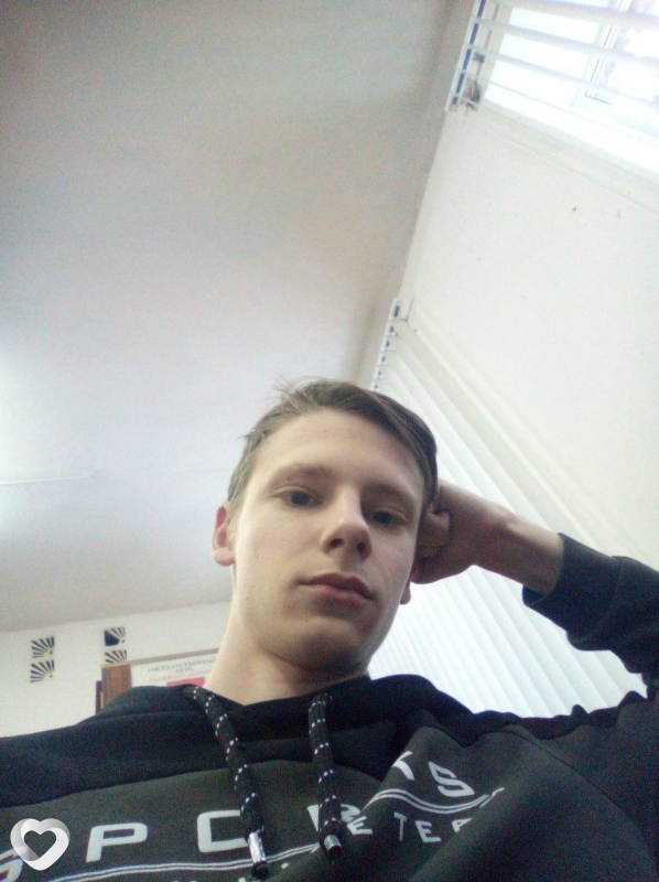 Виктор