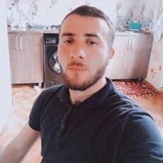 Валя