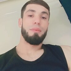 Артём