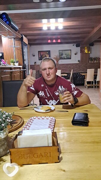 Лев