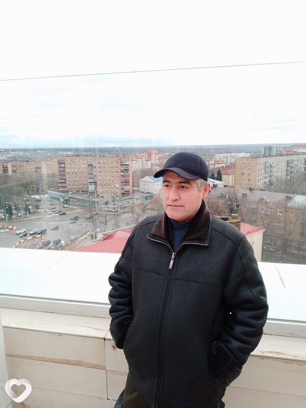 Толя