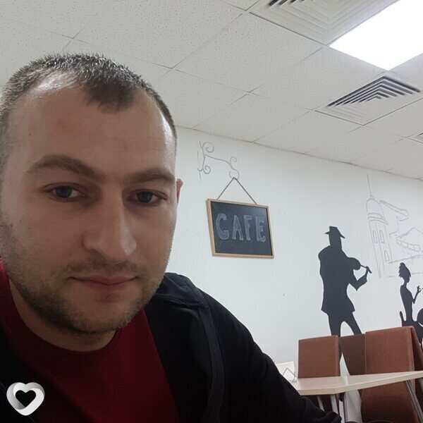 Виктор