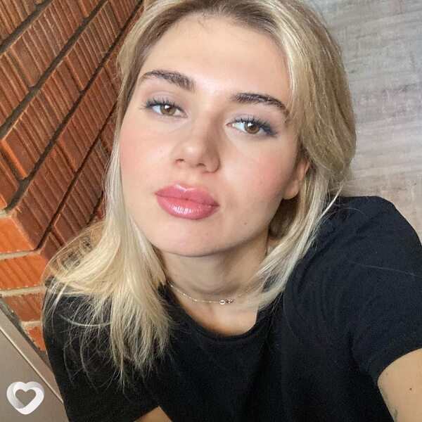 Мила