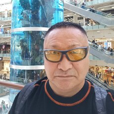 Лукас