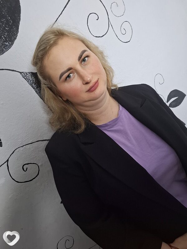 Женя