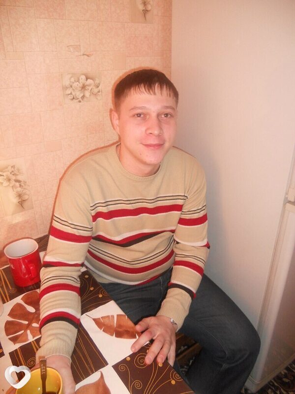 Толя