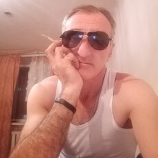 Валя