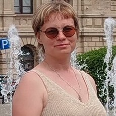 Таня
