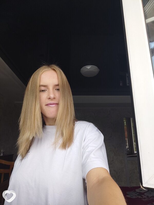 Яна