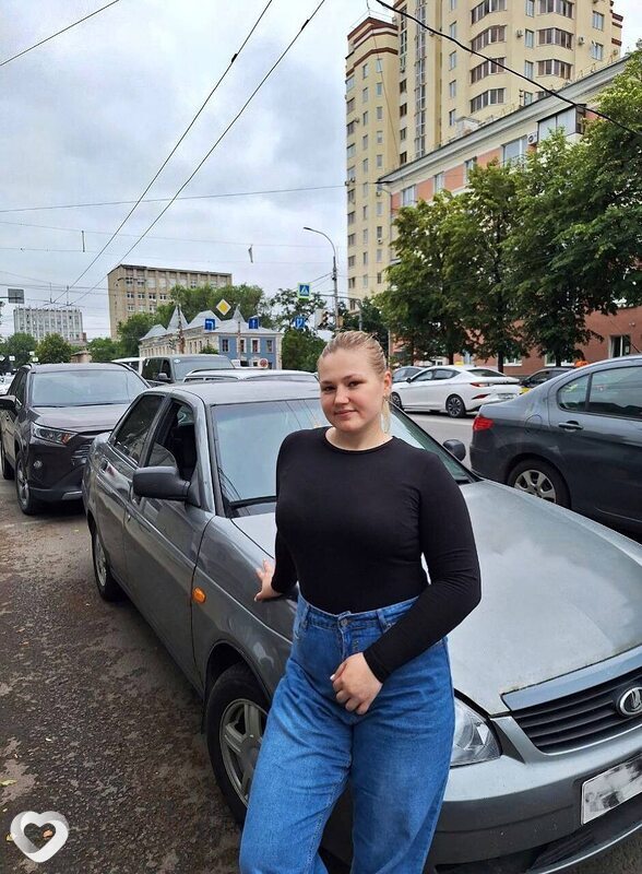 Аня