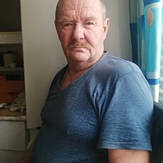 Лёня