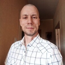 Артём
