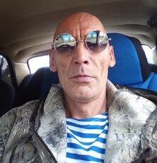 Женя