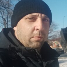 Максим