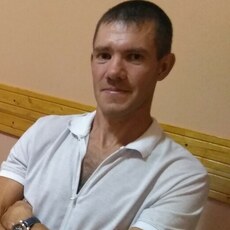 Артём