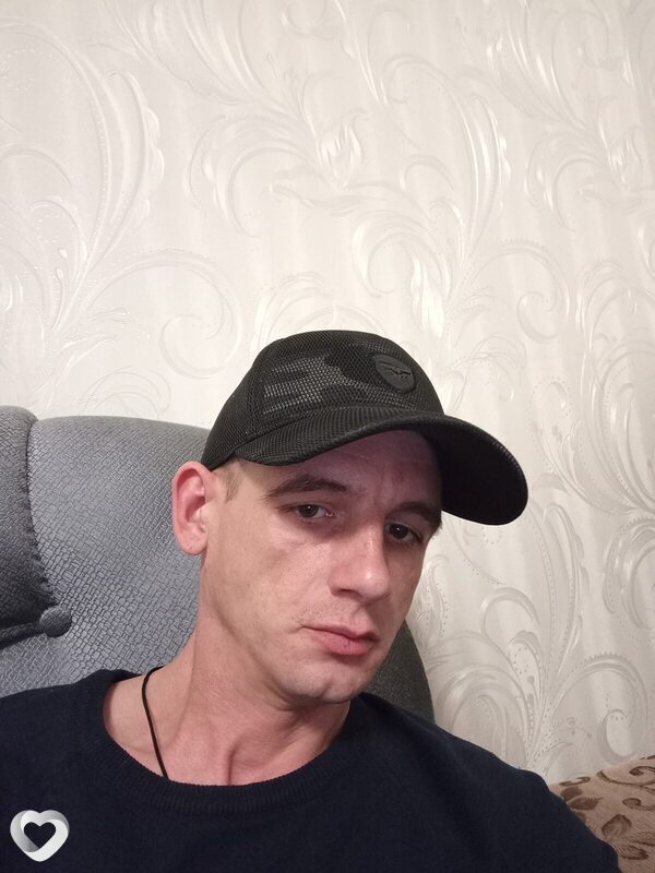 Толя