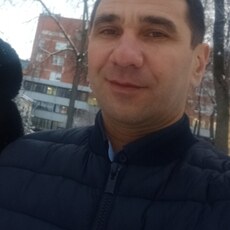 Валя
