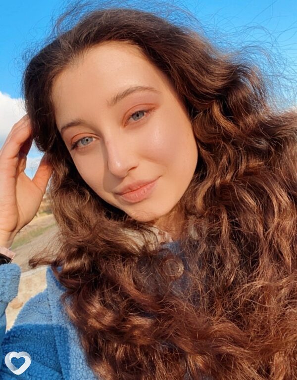 Алина