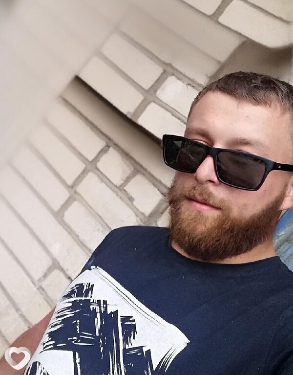 Виктор