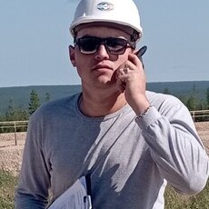 Артём
