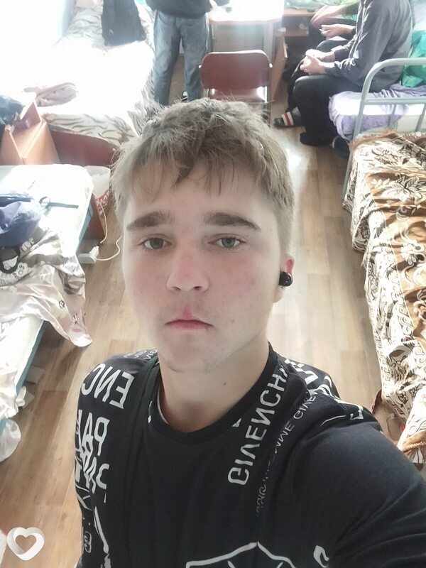 Виктор