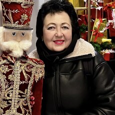 Кира