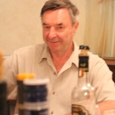 Максим