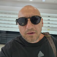 Денис