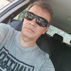 Виктор