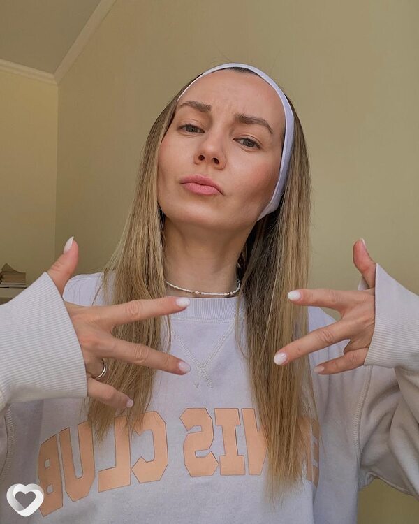 Яна