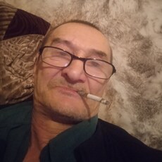 Геннадий